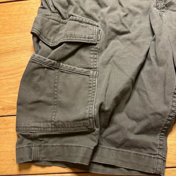 Carhartt utility cargo shorts 38 - Picture 3 of 10